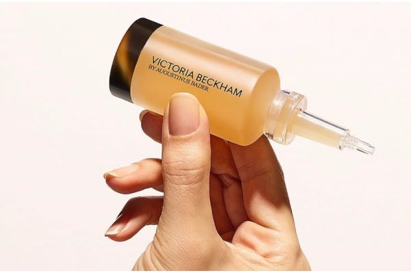 Victoria Beckham predstavila je svoj prvi serum za lice – što sve trebate znati o njemu?