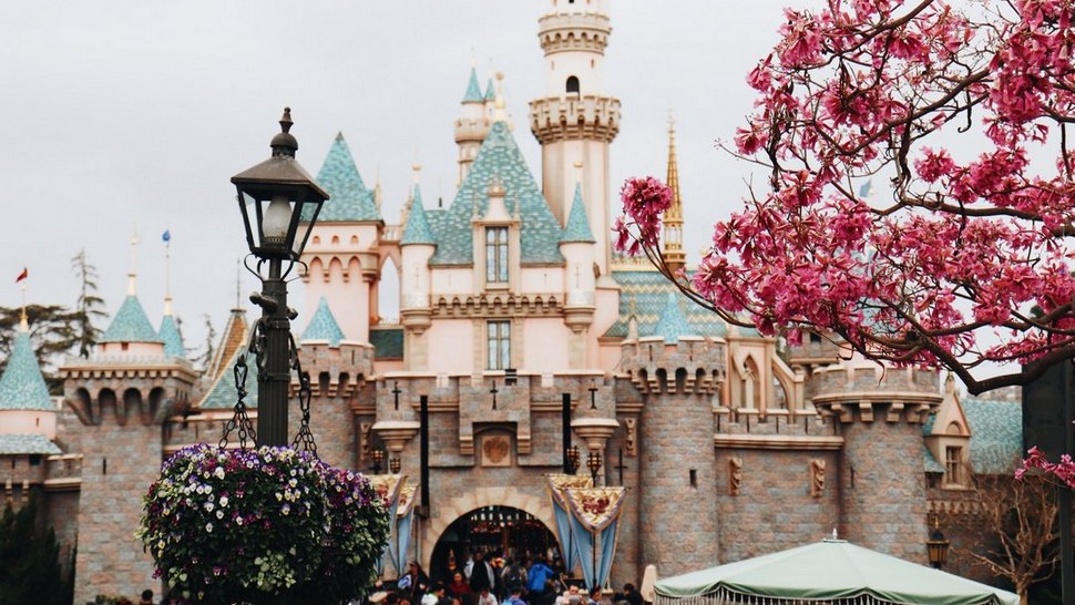 Otvorena je online platforma ‘Disneyland Paris at Home’ koja će oduševiti i male i velike