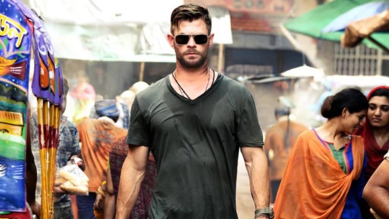 Extraction Netflix film Chris Hemsworth slider