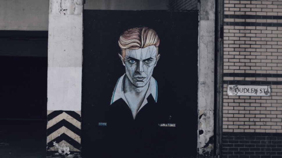 Danas je izašlo posthumno izdanje Davida Bowieja – pogledajte video za ‘Repetition ’97’