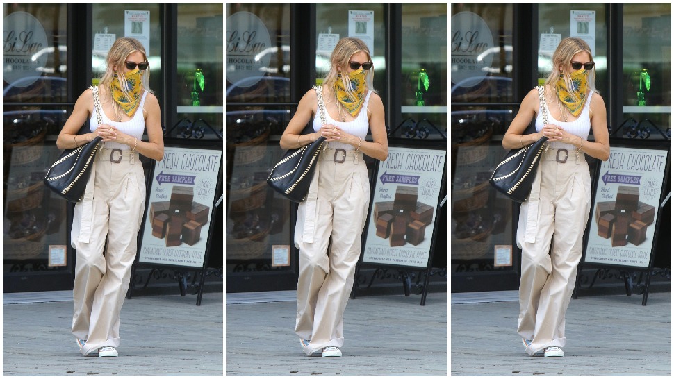 Street style inspiracija: Sienna Miller u savršenim ljetnim hlačama s Mango potpisom
