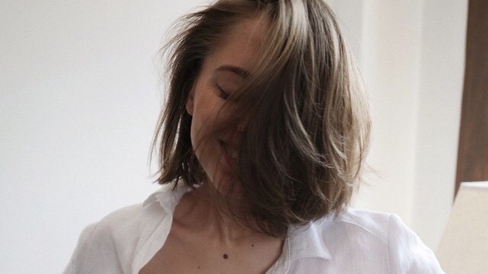 ‘Hair plopping’ je najnovija TikTok beauty opsesija