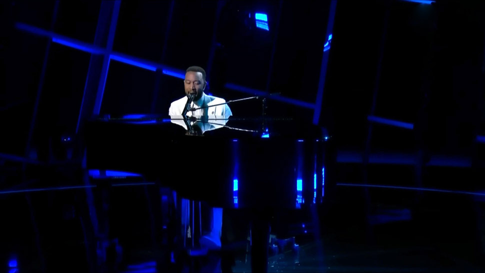 John Legend je novu pjesmu i emotivan nastup posvetio Chrissy Teigen