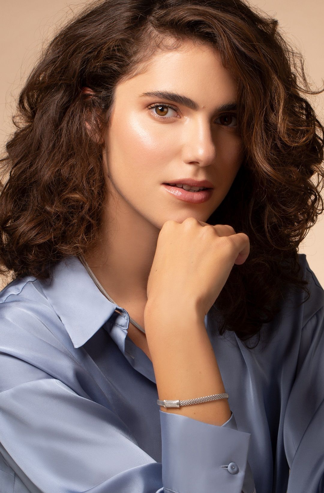 Journal x L'Oreal Paris beauty editorijal, True Match tekući puder