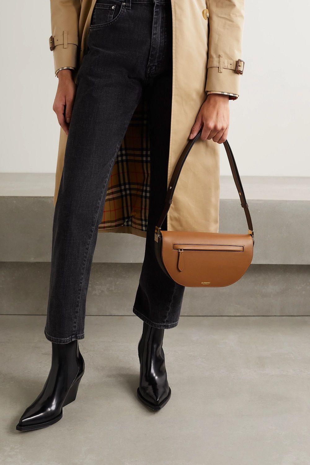Burberry smeđe torbe zima 2020./2021.
