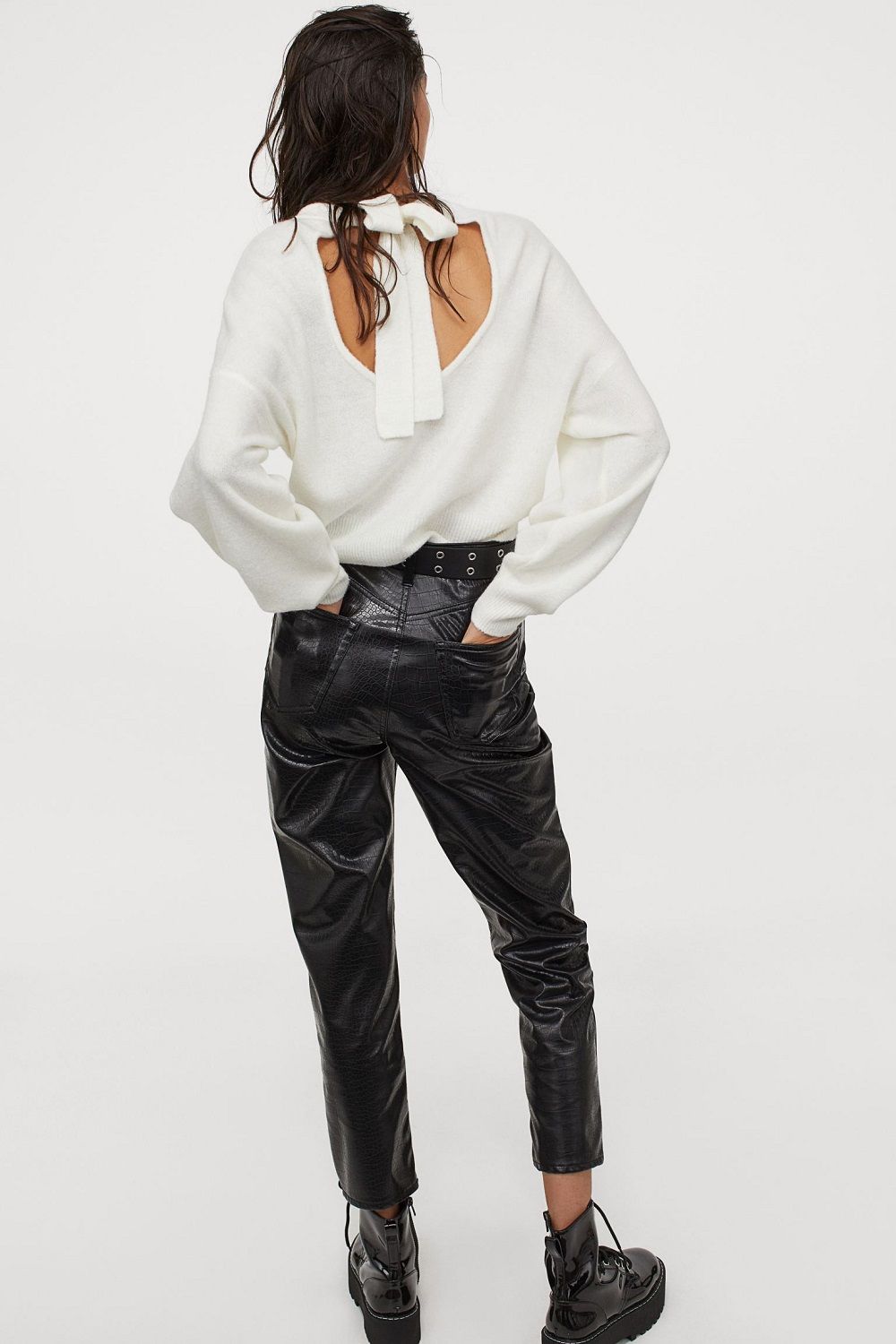 H&M pletivo s otvorenim leđima zima 2020.  