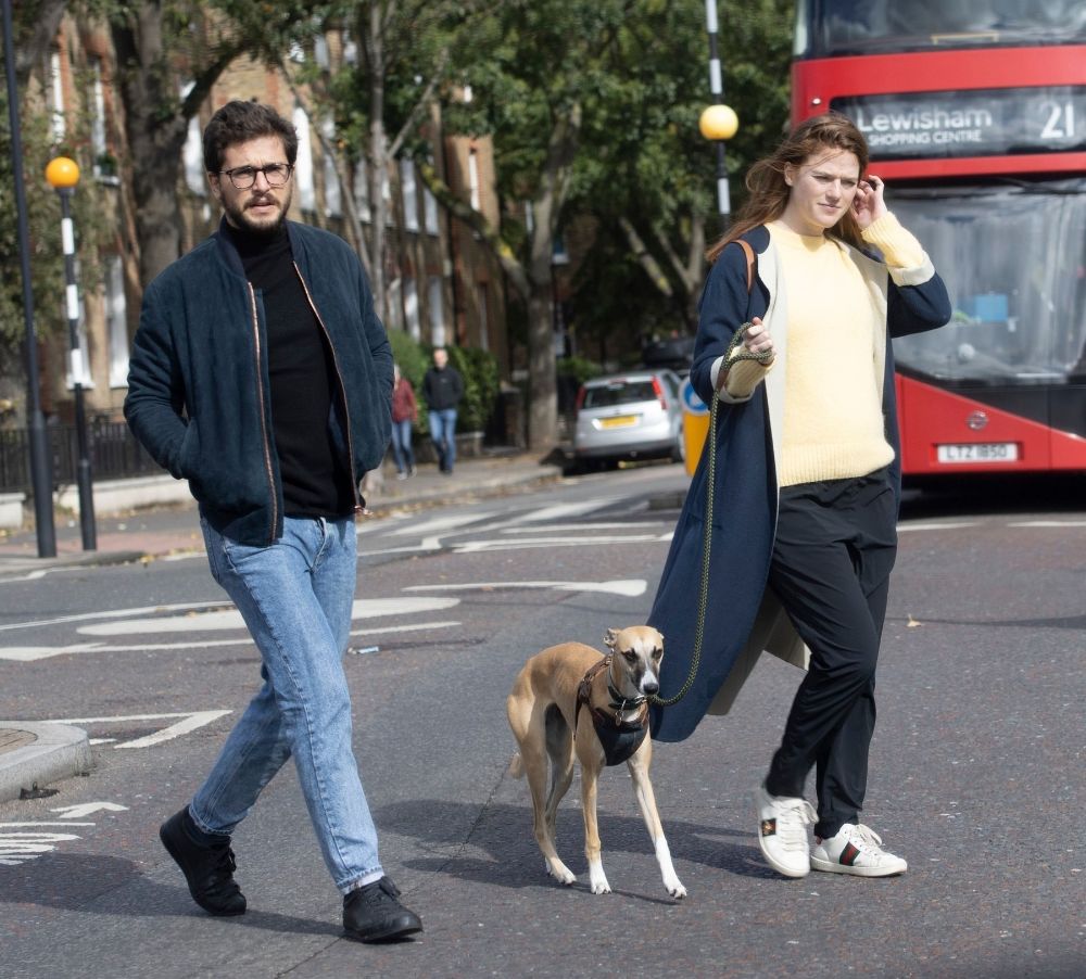 Trudnički street style Rose Leslie