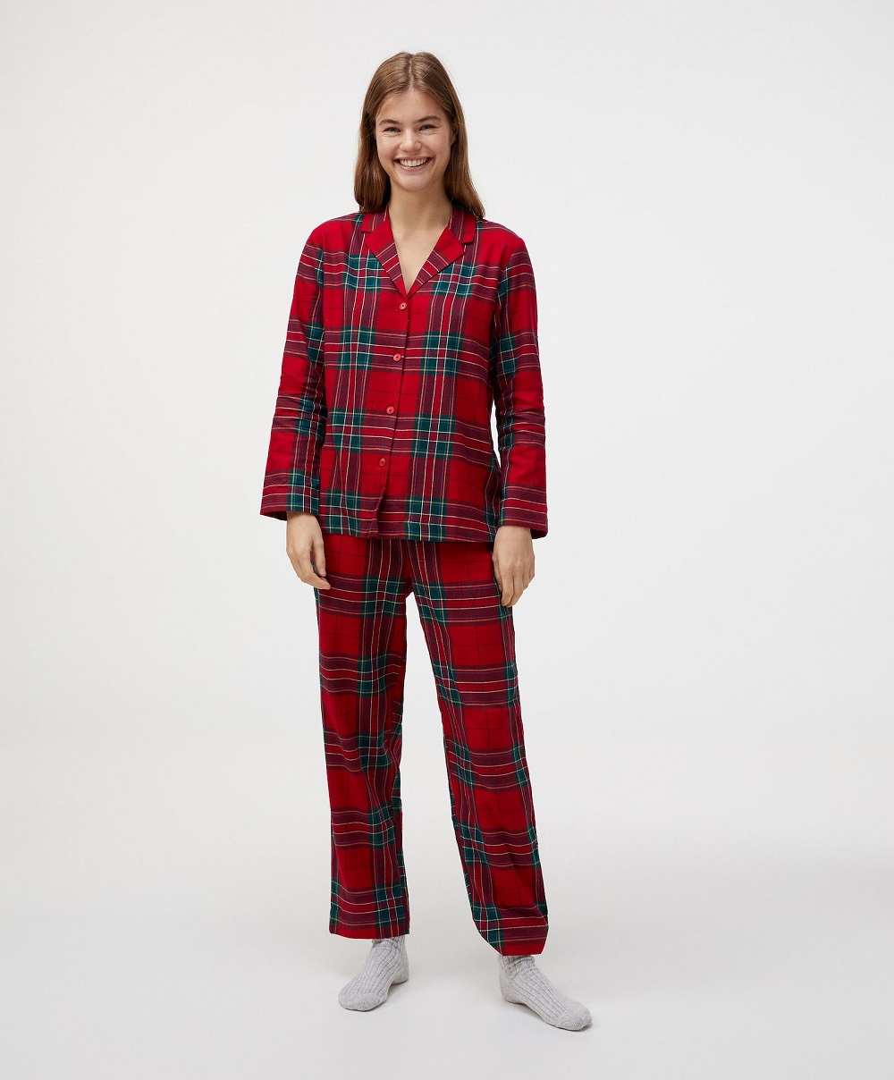 božićne pidžame Oysho 2020.