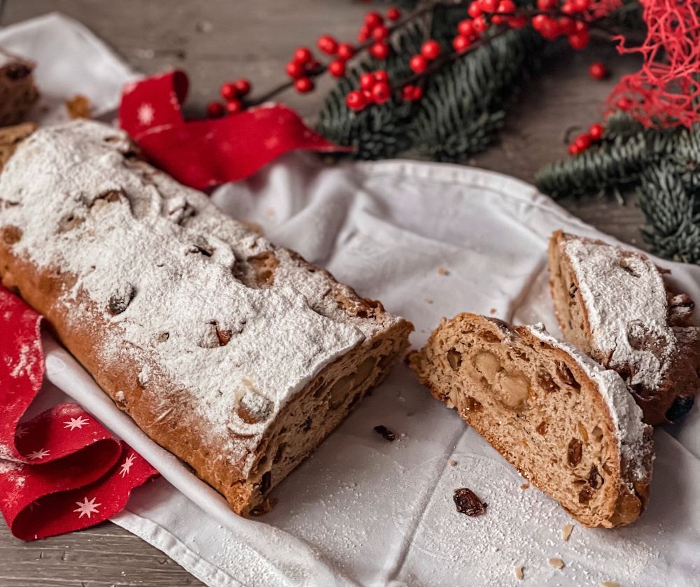 Božićni kolač Stollen