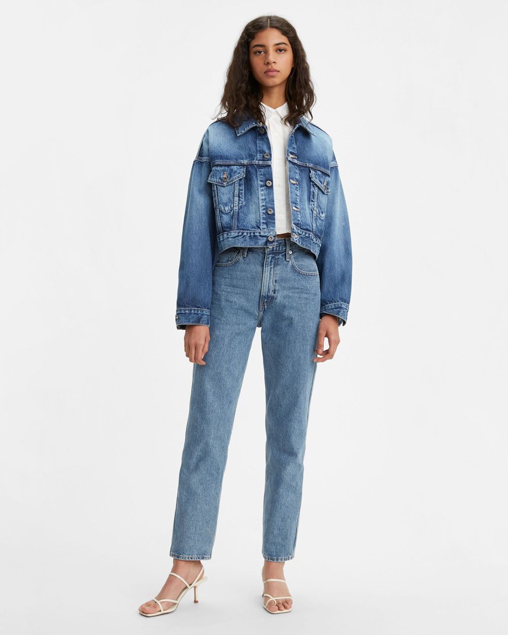 7 savršenih Levi's vintage traperice 2021.