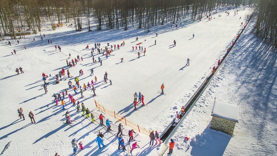 Za vikend pobjegnite na Platak – skijalište s pogledom na more