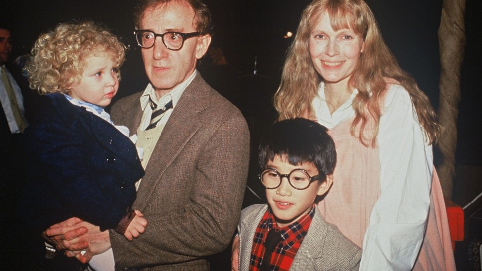 Izašla je dokumentarna serija o najkontroverznijem hollywoodskom skandalu između Woodyja Allena i Mije Farrow