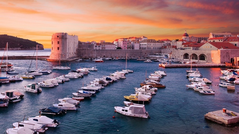 Otkrijte kako je to upravljati Dubrovnikom i upoznajte njegove ljepote kroz novu video igru