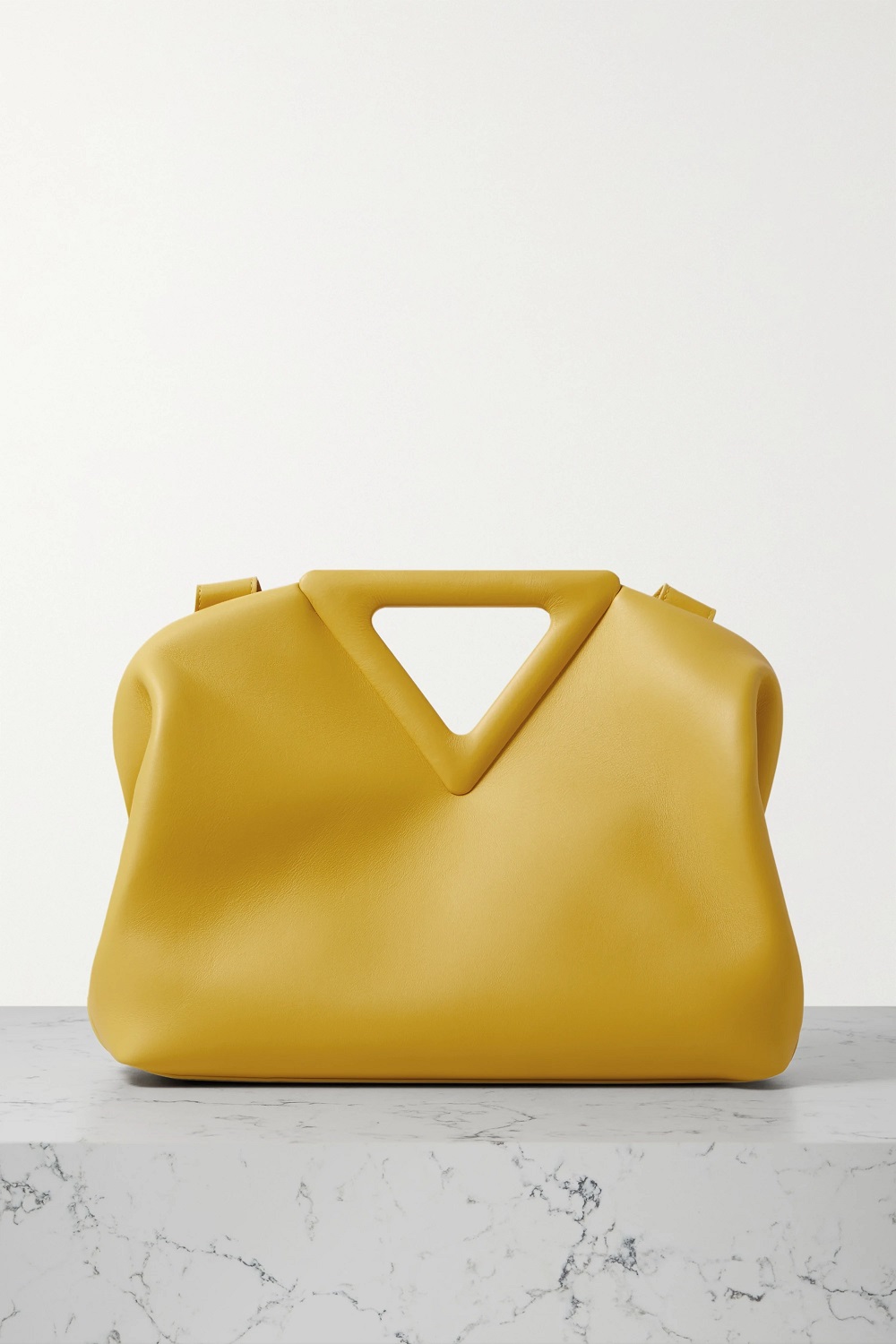 Bottega Veneta torbe u boji proljeće ljeto 2021.