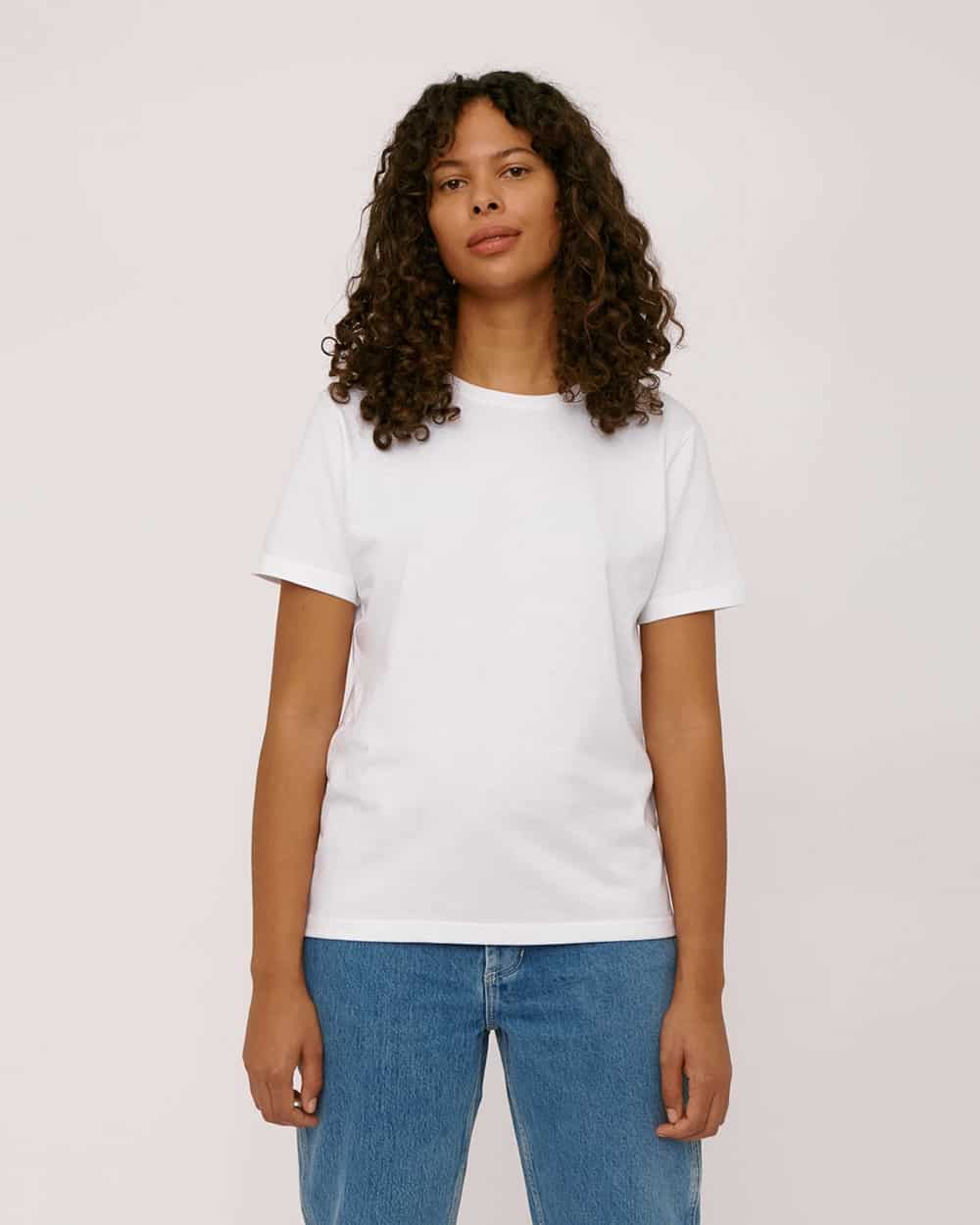 7 savršenih: Organic Basics bijeli T-shirt za proljeće 2021.