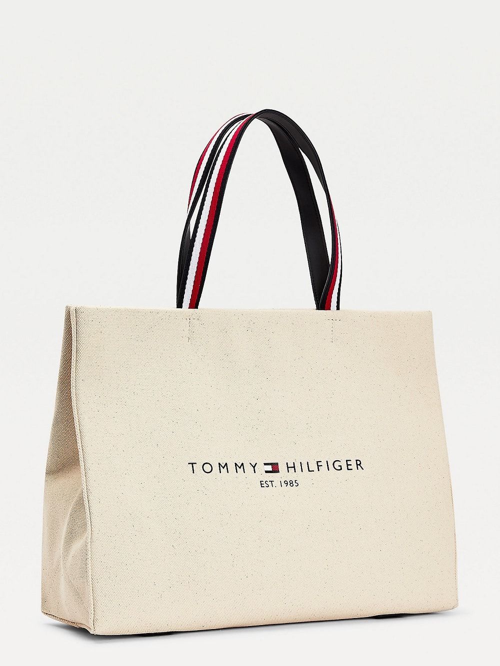 Tommy Hilfiger ljeto 2021. 