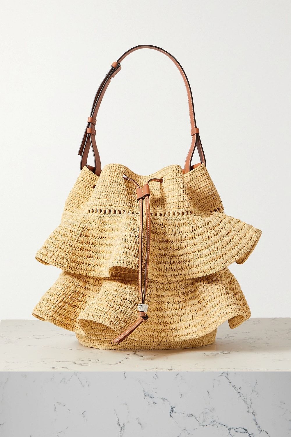 Loewe torba rafija ljeto 2021.