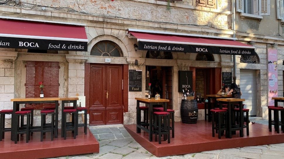 Pula ima super wine & tapas bar koji još stignete posjetiti