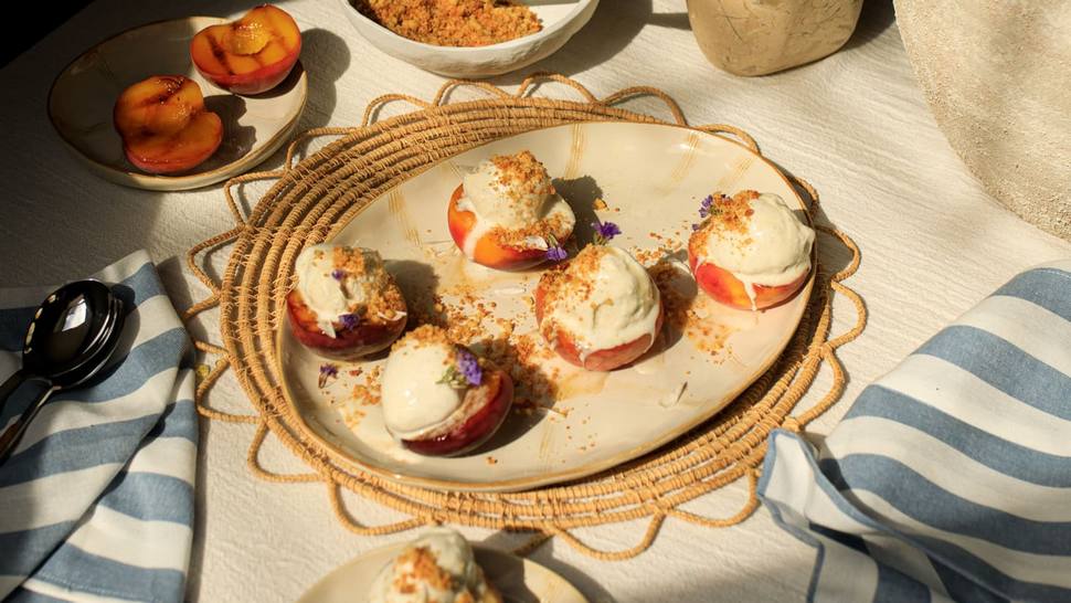 Imamo super recept za pečene breskve sa sladoledom od vanilije