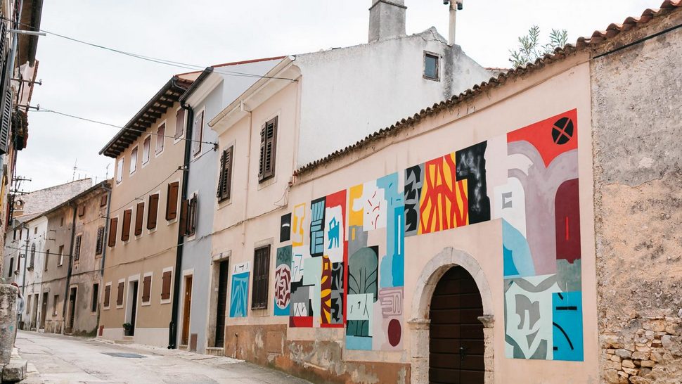 Fotogenični Vodnjan – grad murala, romantičnih crkvica i zlatnih maslinika