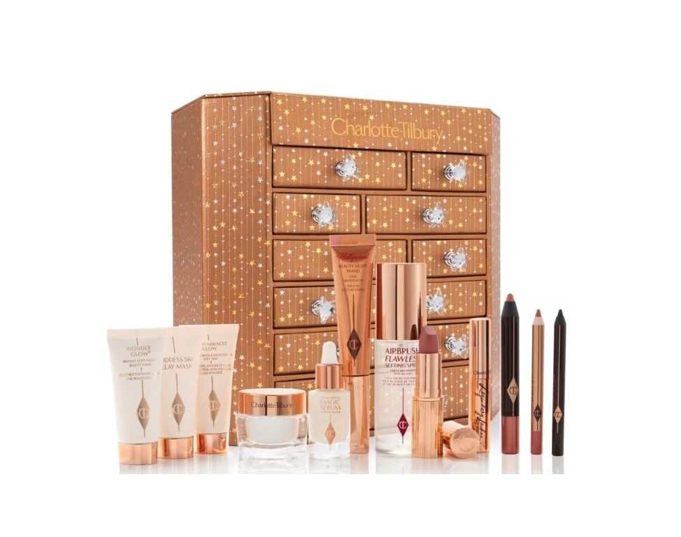 Charlotte Tilbury beauty adventski kalendar 2021