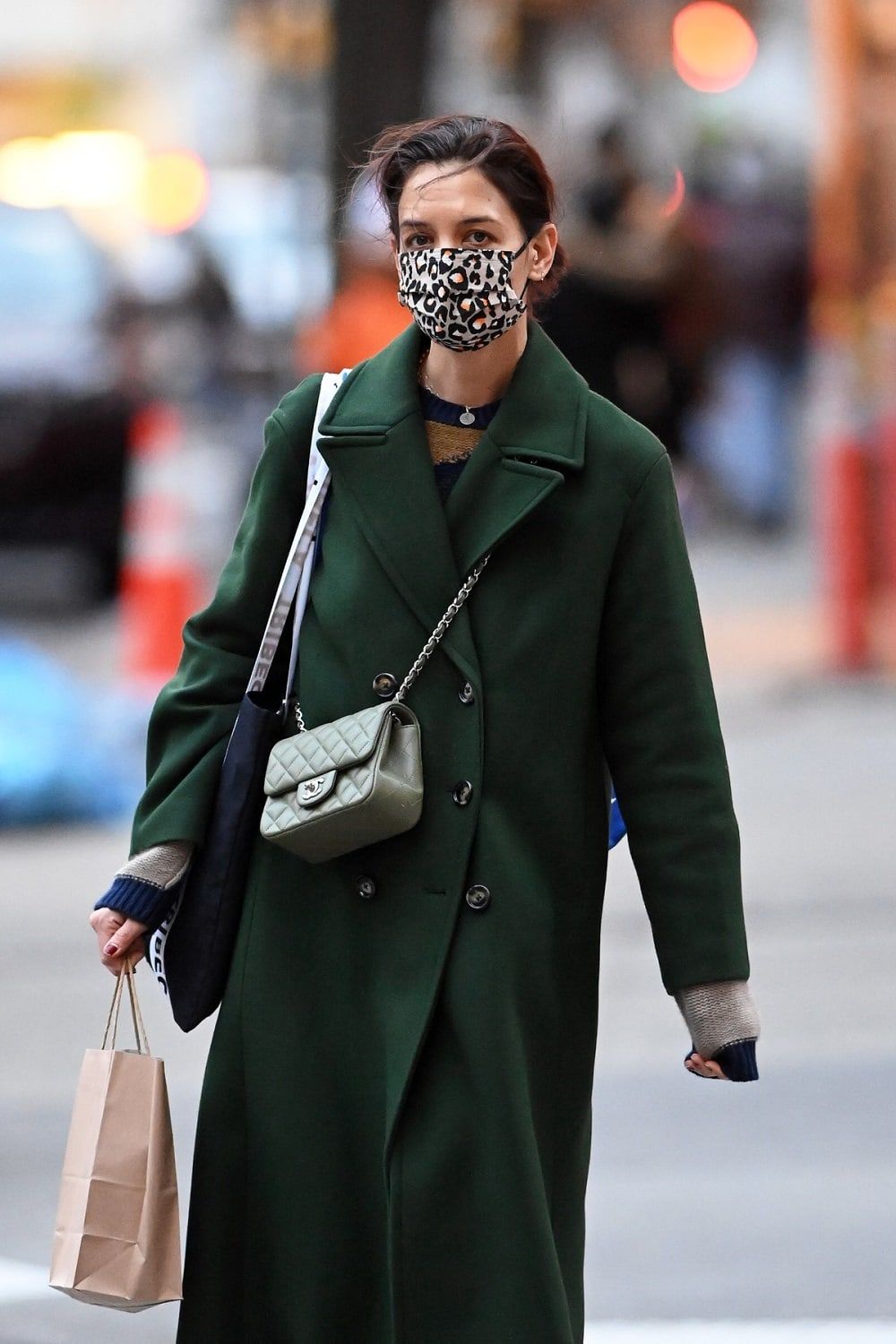 Katie Holmes street style inspiracija 2022.