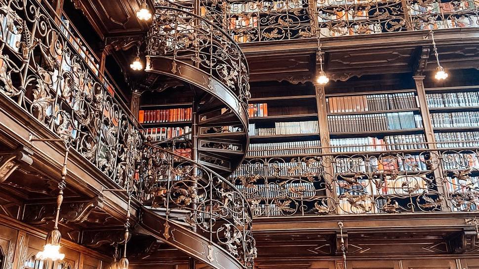 Bajkovita knjižnica u Münchenu u kojoj bi rado izgubili sate i sate