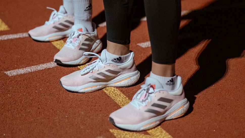 adidas je lansirao nove tenisice za trčanje prilagođene ženskom stopalu