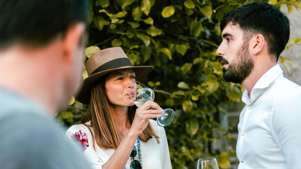 Omiljena proljetna aktivnost – tura po vinarijama i kušaonicama vina, rakija i likera