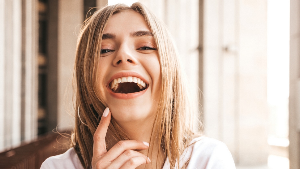 Sve što vam stomatolozi dosad nisu rekli vezano uz ljuskice i krunice – što je bolje za vas?
