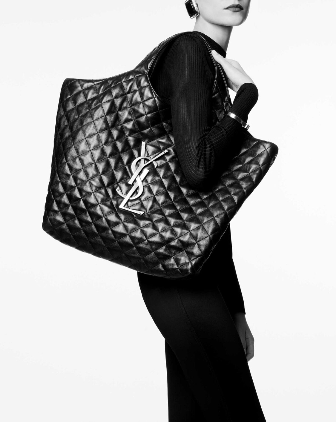 Yves Saint Laurent tote torba najpoželjniji je komad sezone