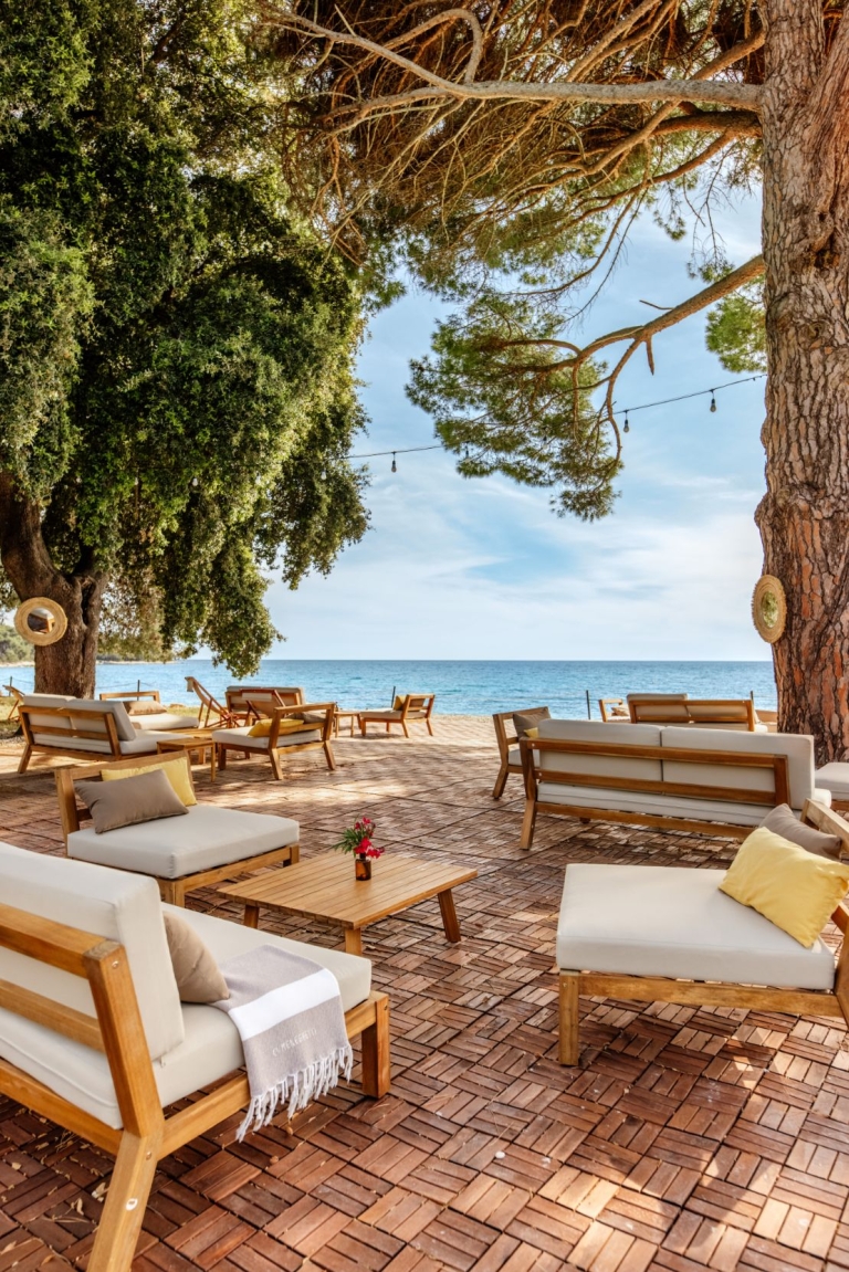 Najljepši beach bar u Istri o kojem maštamo