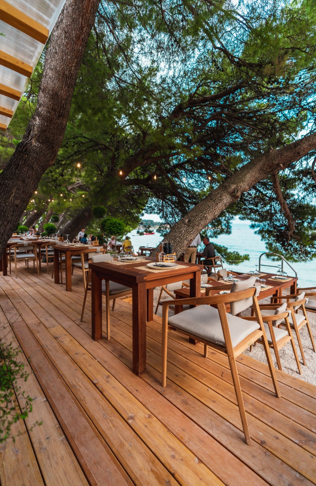 U Makarskoj je otvoren Mañana Restaurant & Beach i želimo tamo provesti cijeli godišnji