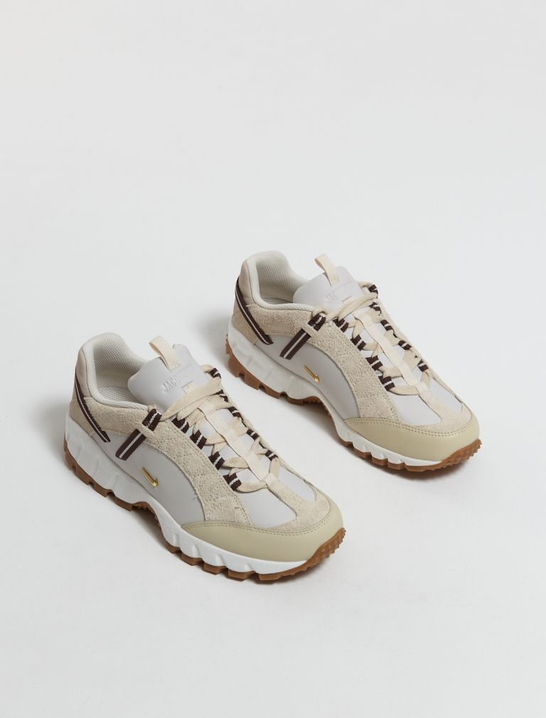 Nike x x Jacquemus Air Humara LX