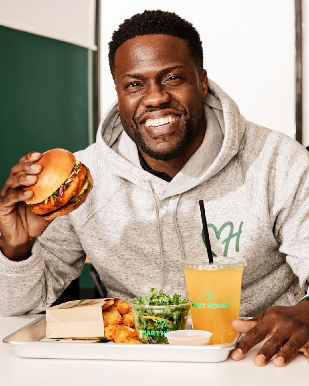 Američki komičar Kevin Hart otvara svoj prvi fast food restoran