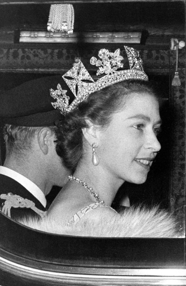 Sjećanje na kraljicu Elizabetu II.: Život kroz fotografije