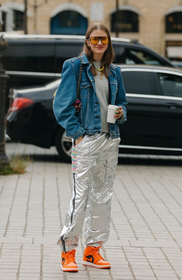 Street style inspo: Saznajte kako ove jeseni kombinirati tenisice