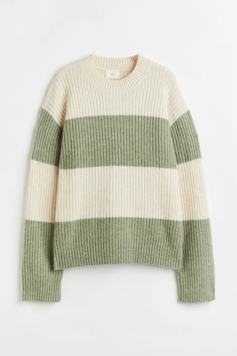 zeleni prugasti džemper