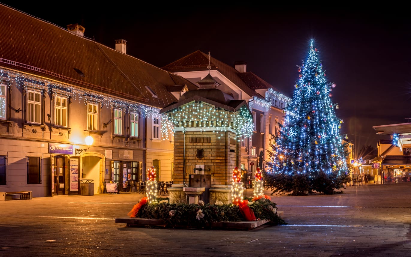 Božićna bajka za male i velike nadomak Zagreba: Advent u Samoboru sprema brojna iznenađenja