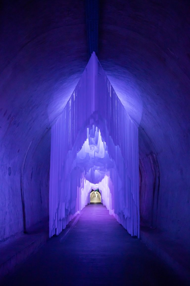 tunel grič