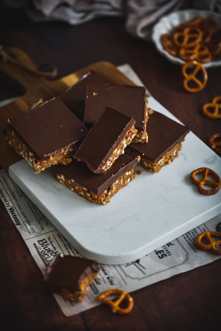 Pregacha kocke s perecima i čokoladom