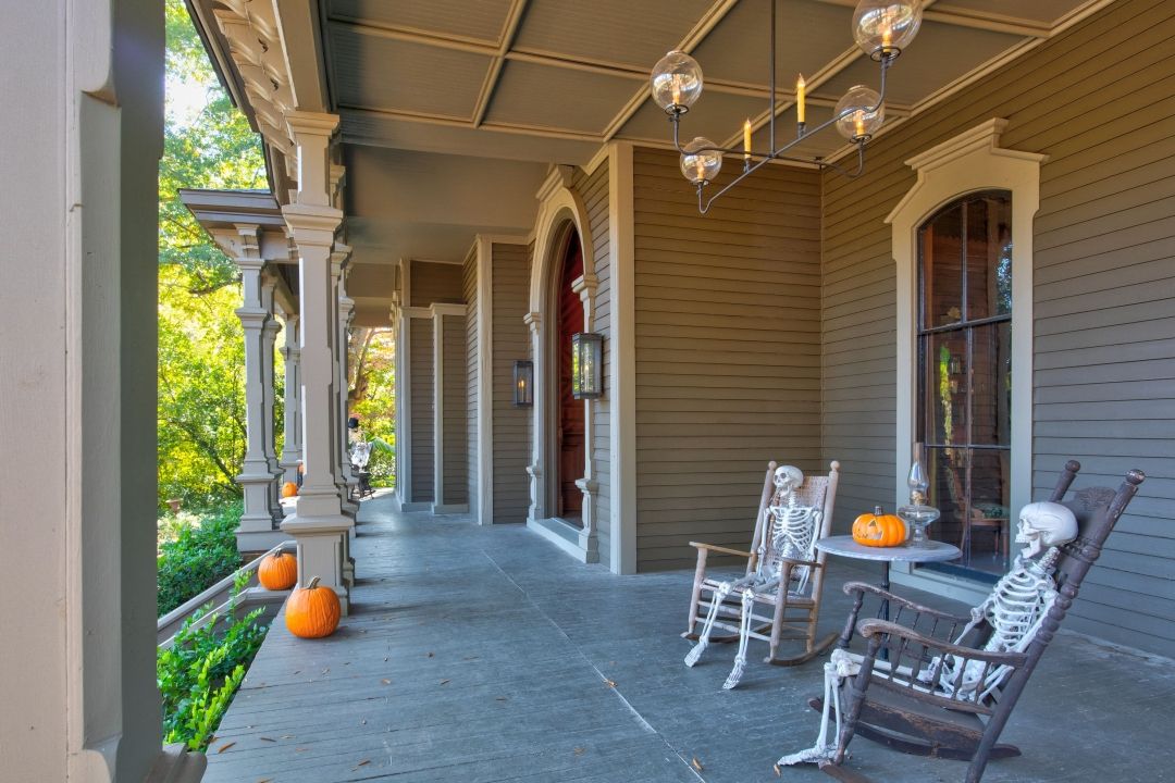 Stranger Things Creel House