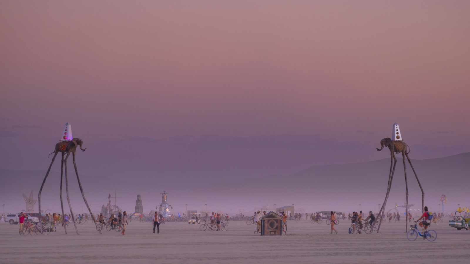 Kako izgleda festival Burning man pogledajte na izložbi fotografija u Botaničaru