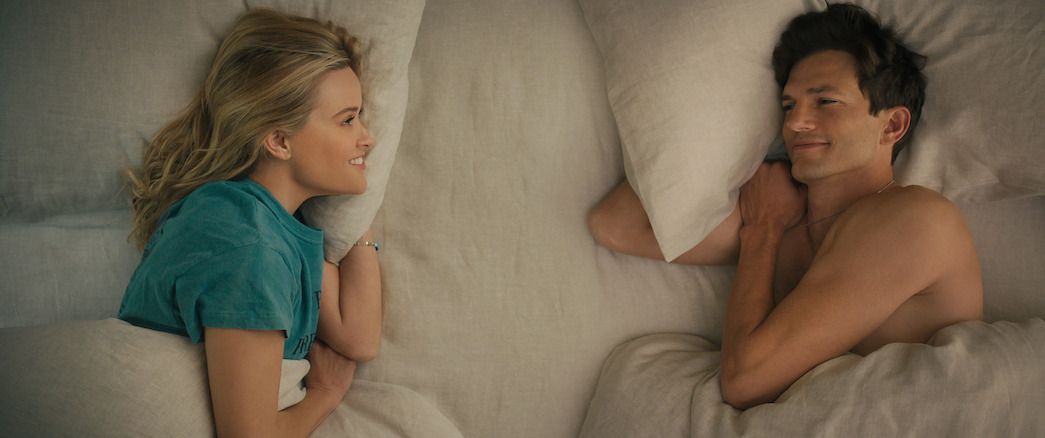 Na Netflix danas stiže romantična komedija s Reese Witherspoon i Ashtonom Kutcherom