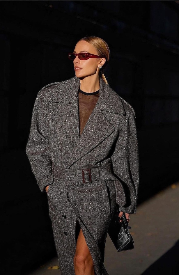 Street style inspo: Dugi sivi kaput koji viđamo na fashionisticama