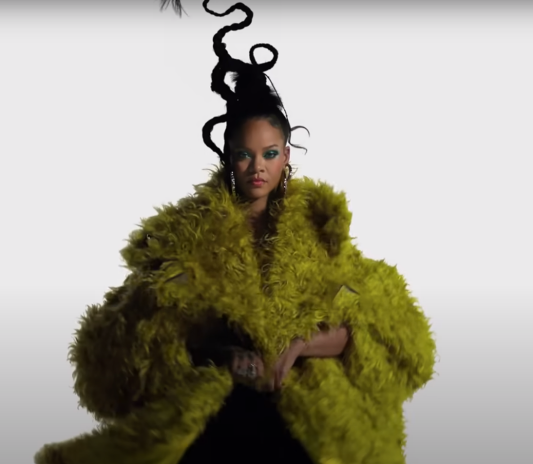 Rihanna spektakularnim videom najavila nastup na Super Bowlu
