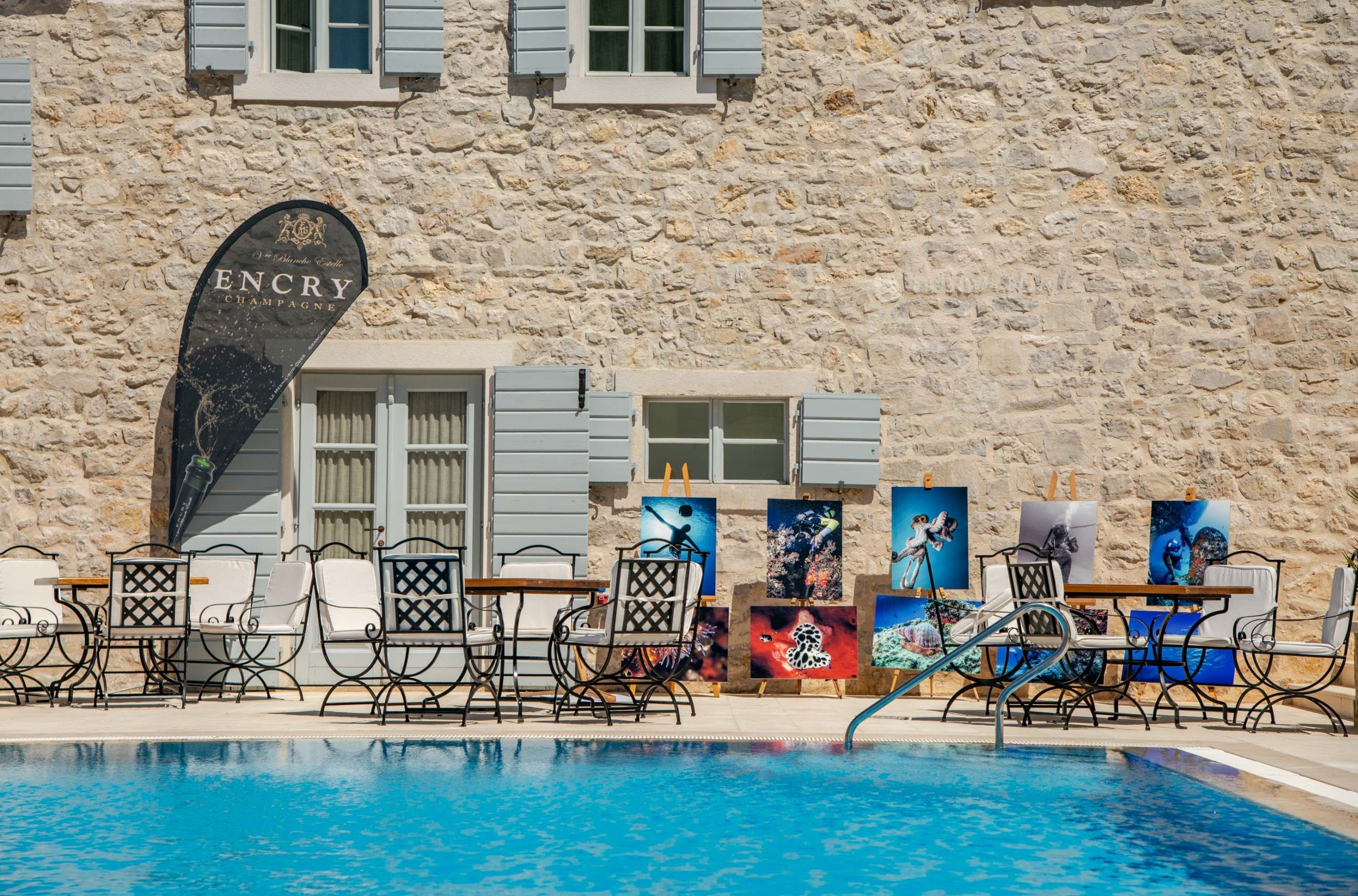 Baštinski dvorac na Šolti krije restoran s divnim pogledom u kojem možete kušati najfinije delicije