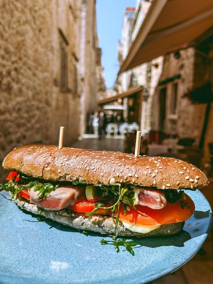 Edulis Oyster Bar na dubrovački Bavarin donosi riblja street food jela