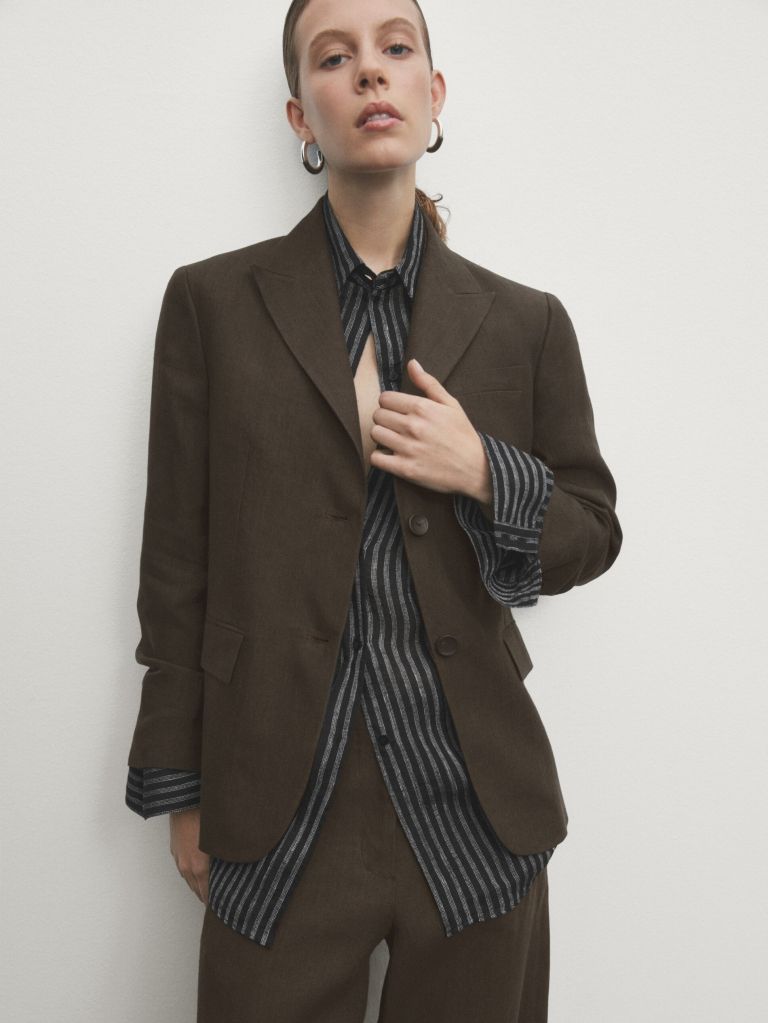laneni blejzer Massimo Dutti za proljeće