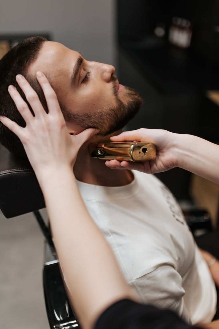 Simple Barber Shop